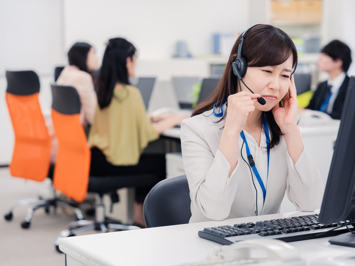トラブルを防ぐ】悪質なクレーム電話への対応方法を徹底解説 | カイクラ.mag